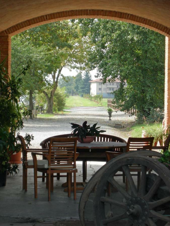 Agriturismo Corte Ghiara Otel Fontanellato Dış mekan fotoğraf